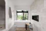 17 Modern Bathroom Wall Ideas - Photo 6 of 17 -