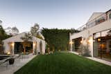 Mary Ellen House features large open garden spaces in both front and rear, offering plenty of scope for entertaining. A spacious guest house is positioned in front of the pool.