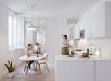Kitchen  Photo 7 of 16 in flat white by gon architects