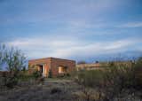 A West Texas Couple Get a Rammed-Earth Addition That Syncs With the Landscape - Photo 16 of 16 - 
