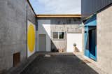 An Industrial-Style Home Rises Next to a Derelict Apple-Processing Warehouse - Photo 10 of 24 - 