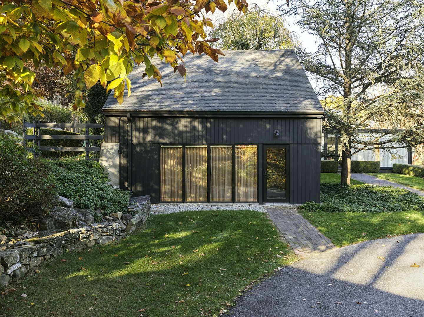 Photo 1 of 11 in A Glass House in Upstate New York a Moody