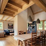 Exposed oak framing and oak floors lend the interior a warm, cozy feel.