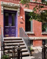 In Brooklyn, Osso architecture renovated this 1901. Townhome package, which literally sank.