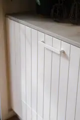 All the little details combine to create a cohesive and beautiful language between materials.