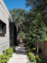 Front Entry Walkway - The Offset | Dick Clark + Associates