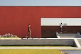 W STUDIO:Cultural Centre of Longfu Building