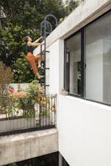 PH SUPERÍ  Photo 19 of 19 in This Lush Buenos Aires Home Cleverly Blurs the Boundaries Between Inside and Out from PH SUPERÍ