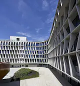 pukou-community-center-BAU-20-just-add-people-in-the-courtyard-looking-east