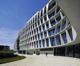 pukou-community-center-BAU-22-resultant-form-form-following-many-functions- looking-north