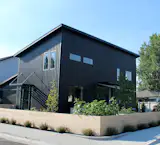 Front and side Elwood House