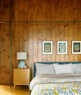 New Hampshire Lake Cabin by KCS Architects primary bedroom
