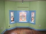 The front bedroom on the third floor sported quite the color combination.
