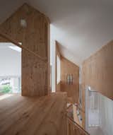  Photo 5 of 7 in An Offset Roof Isn't the Only Off-Kilter Thing About This Home in Japan