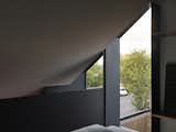In Melbourne, a Radical Skylight Sutures a Heritage Home to an Addition With a Courtyard - Photo 8 of 20 - 