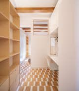 Burnt-Orange Tile Sets a Fun and Funky Tone for a Family’s Compact Barcelona Apartment - Photo 9 of 15 - 