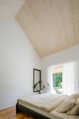 This Black Gable Country Home Looks Like It Was Broken in Half - Photo 10 of 22 - 