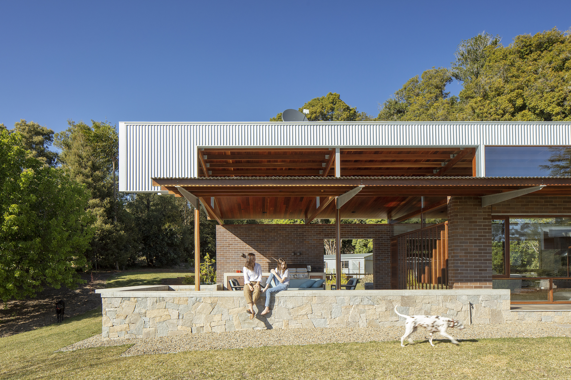 This Gorgeous Timber And Brick Home In Rural Australia Was Inspired By   Original 