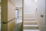 This Boxy Brick Home in London Has a Layout That Flows Like Water - Photo 5 of 28 - 