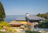 Seaview Escape exterior - green roof