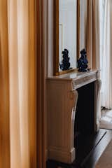 Living Room/Fireplace-Mantle