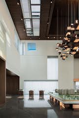 white-square-minggu-design-23-interior-lighting-effect