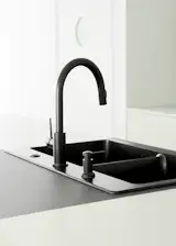 Kitchen sink detail