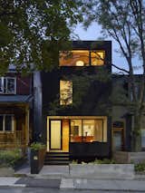 An Architect Couple Turn an Urban Eyesore Into a Home That’s Both Peaceful and Playful - Photo 16 of 16 - 