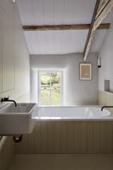 Cornwall cottage bathroom