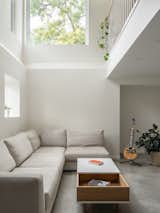 A Geometric Montreal Home Creates a Sense of Grandeur With a Small Footprint - Photo 6 of 31 - 