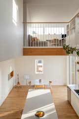 A Geometric Montreal Home Creates a Sense of Grandeur With a Small Footprint - Photo 7 of 31 - 