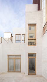  Photo 3 of 15 in A Tired Townhome Becomes Three Charismatic Flats in Barcelona’s Gràcia Neighborhood