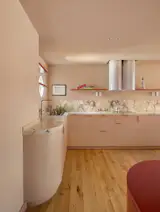 Curvaceous cutaways and volumes, a devise used by Catalan 'modernista' architects, lend the apartment a distinct 'Barcelonese' character.
