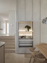 Kitchen of Bungalow Blonde renovation by LiteraTrotta Architecture