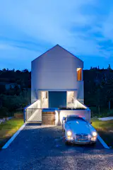 "Even if this cladding rusted and had all kinds of holes in it, it wouldn't leak because the real membrane in the building is underneath that airspace,
