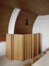 The Lecture Room of the Museum of Central Finland features the architect’s characteristic use of bent wood.