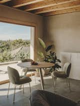 Passive House in Monte el Pardo dining area