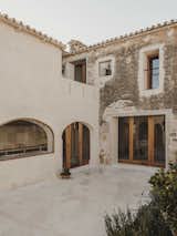  Photo 6 of 14 in In Mallorca, a Once-Crumbling Home Captures the Serenity of the Mediterranean