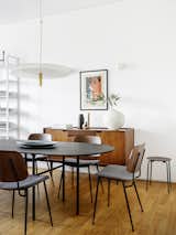 Chairs, Fredericia. Table, Menu. Wall lamp, Vibia. Ceiling lamp, Vibia. Chest of drawers, vintage. 