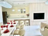 Dining can view to living and Bar counter