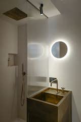bathroom - detail