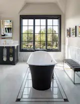 Master soaking tub for the ultimate escape.