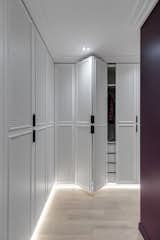 White Apartment in Kyiv