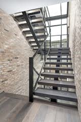 Open stair connector