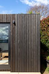 Abodo Nero / Exterior Light / Starke Joinery