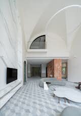 The addition of the arch between the foyer and tearoom softly redefines the two spaces