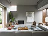 An Addition to a 1940s Home in Sydney Amplifies Its Connection to the Outdoors - Photo 7 of 14 - 