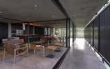 This Concrete-and-Glass House in Paraguay Doesn’t Believe in Walls - Photo 5 of 12 - 