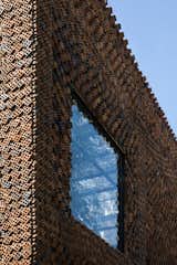 A Biophilic Home in Vietnam Impresses With a Hollow-Brick “Breathing Wall” - Photo 19 of 22 - 