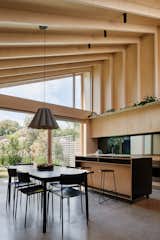 A Cramped ’90s Kitchen Becomes a Melbourne Family’s Favorite Gathering Space - Photo 5 of 10 - 